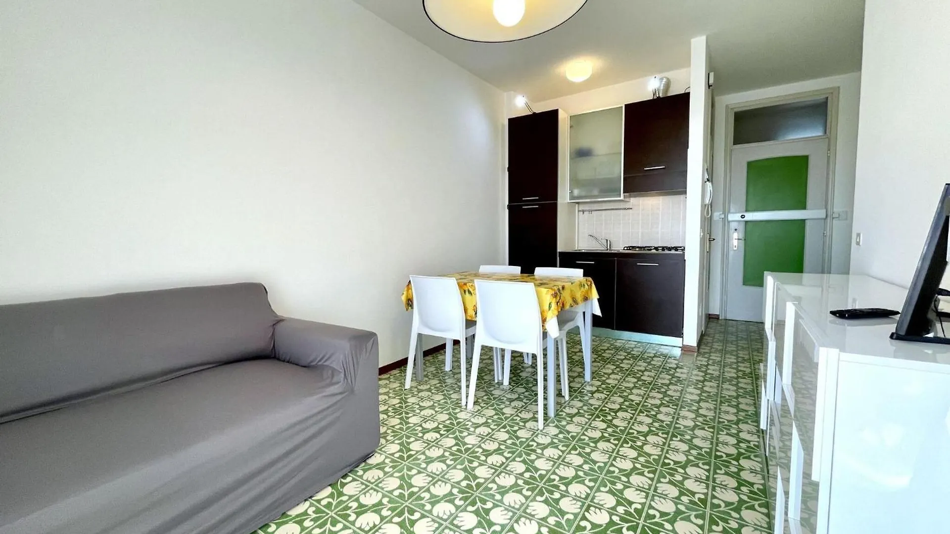Cosy Apartment With Shared Pool Porto Santa Margherita di Caorle Włochy